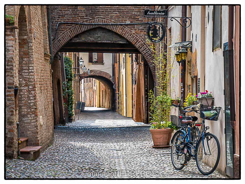 Qué ver y visitar en Ferrara en la región de Emilia Romagna de Italia