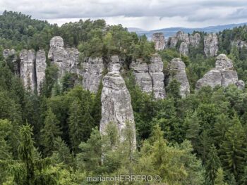 Ciudades de roca en la República Checa de Hruboskalsko. (Paraíso Checo)
