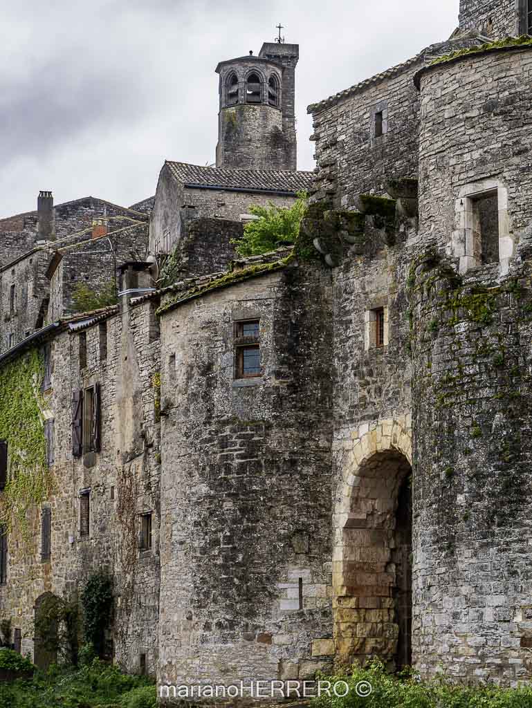 Cordes sur Ciel calles medievales ruta cátara